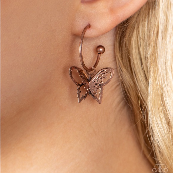 Butterfly Freestyle - Hoop Butterfly Earrings - Picture 2 of 4